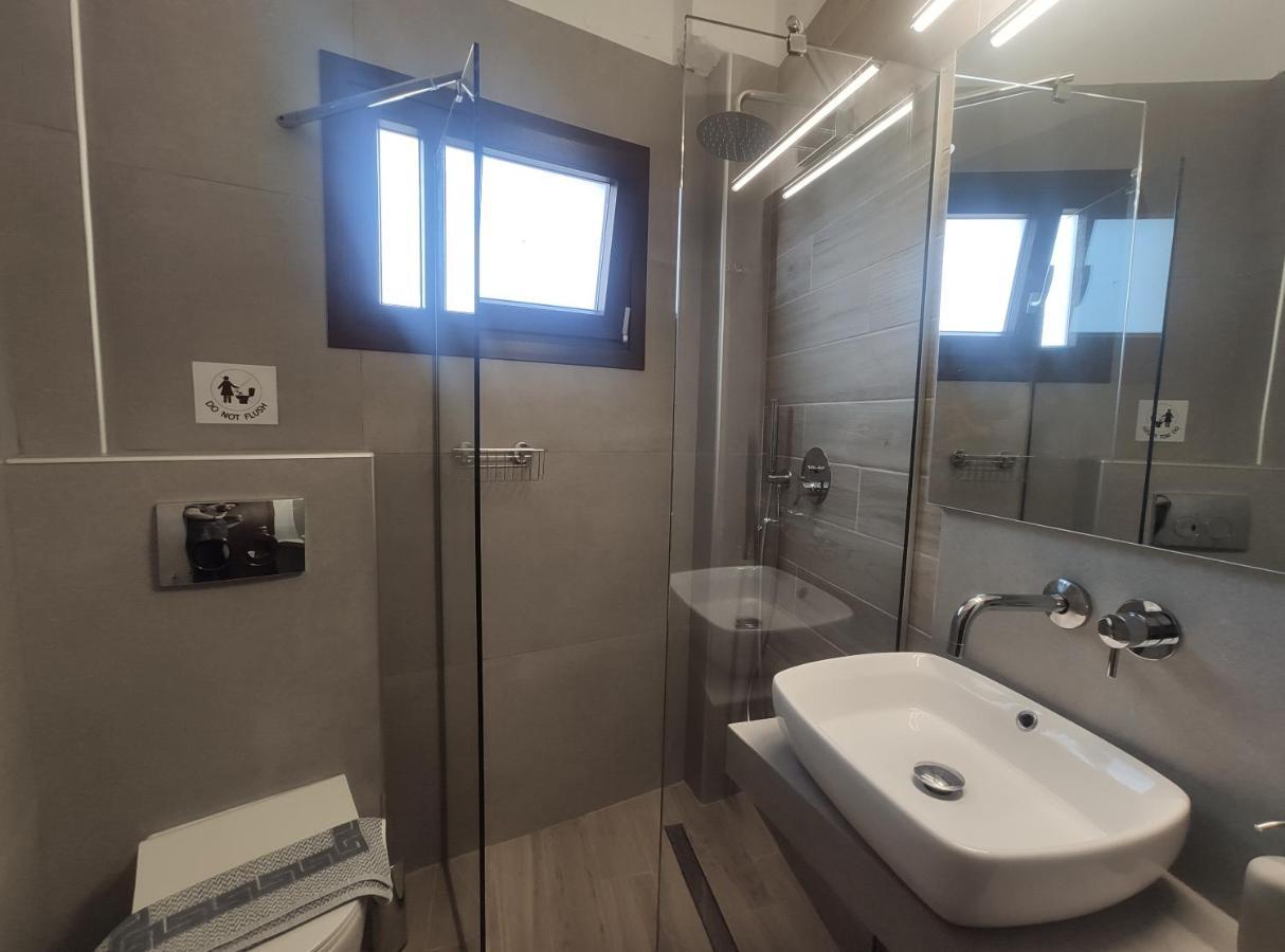 Para Thin Alos Inn Néos Marmarás Exterior foto