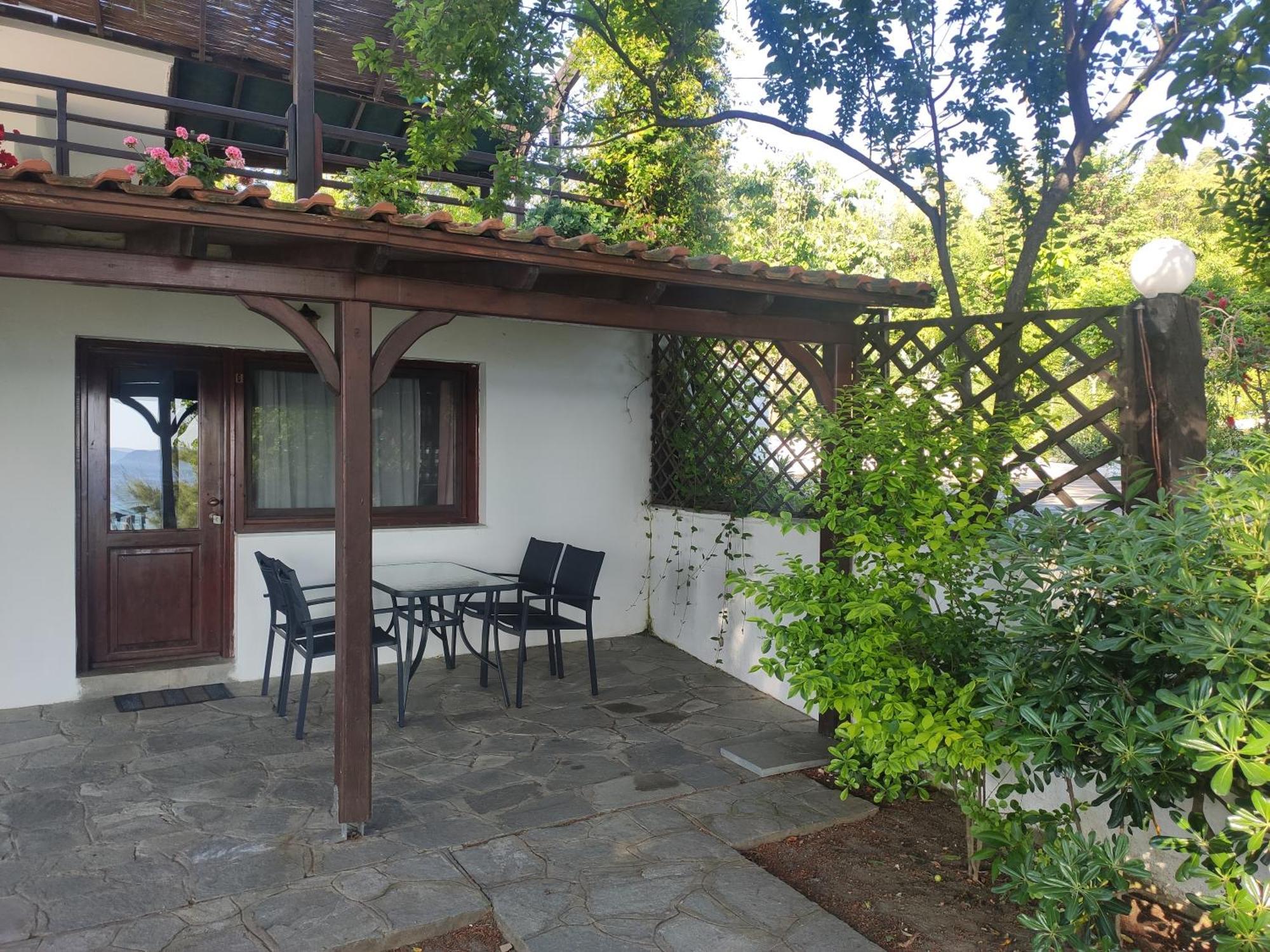 Para Thin Alos Inn Néos Marmarás Exterior foto